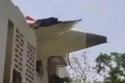 瑞安印度一波音787客机坠毁机上242人、地面5名学生遇难！我驻印度使馆：机上无中国籍乘客